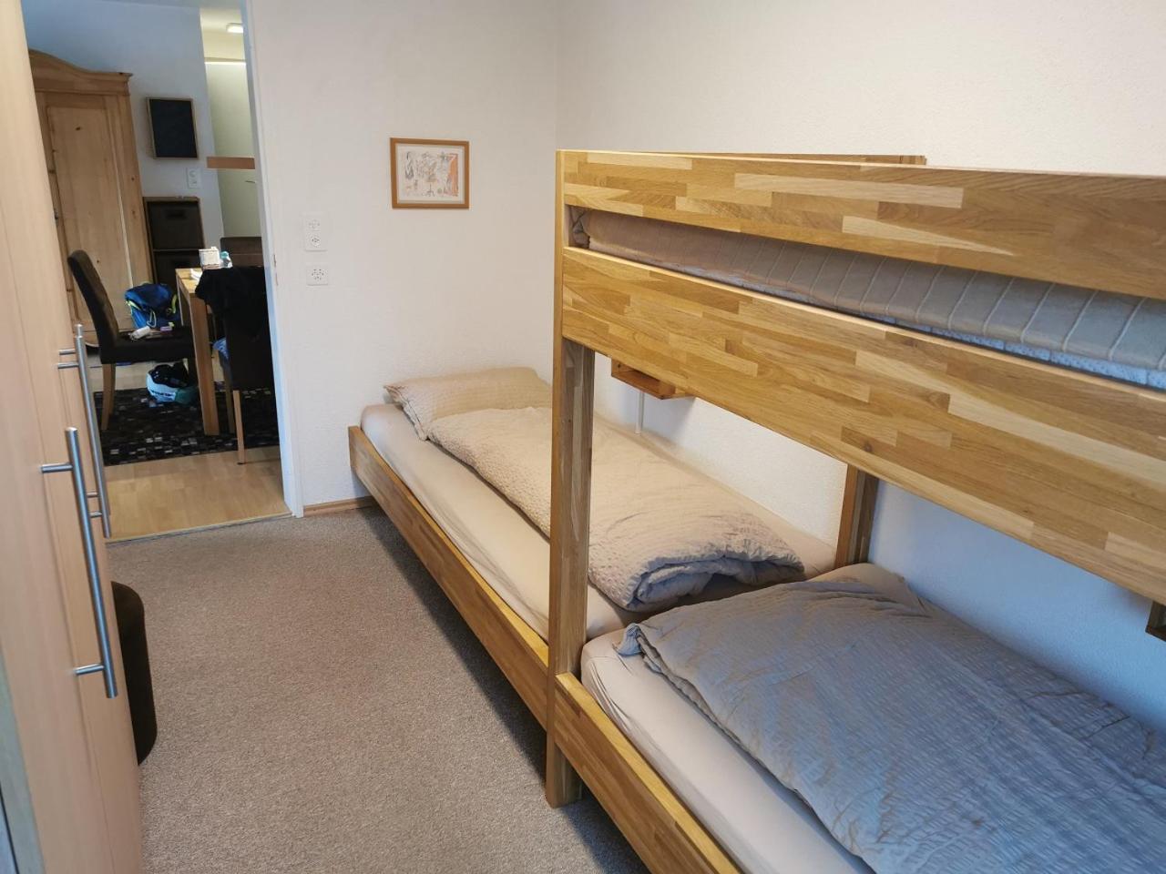 Casa Pignia Apartment Laax Bagian luar foto
